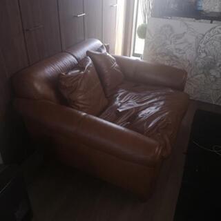 アスプランド 1.5人掛け 革ソファー
