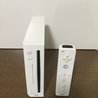 Wii本体とリモコン