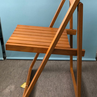 折り畳み木製椅子2つ(1つでも可)