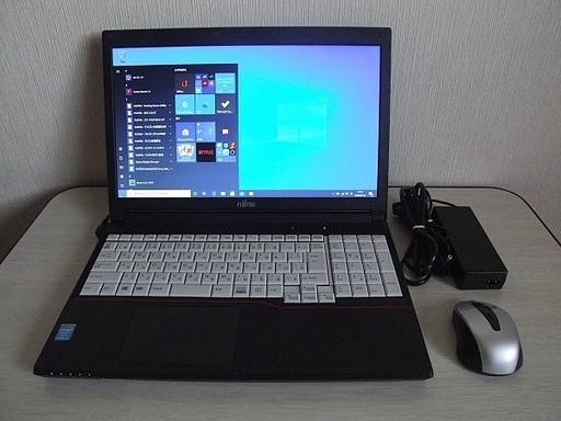 高速SSD240GB搭載　第四世代 Core i5-4300M LIFEBOOK A574/HW ノートパソコン