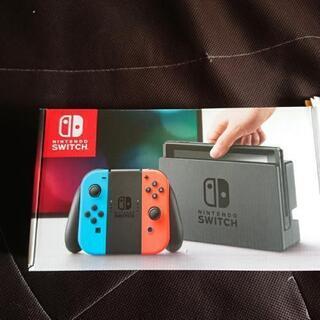 お取引中】ニンテンドースイッチとポケットモンスターのソフトをセット