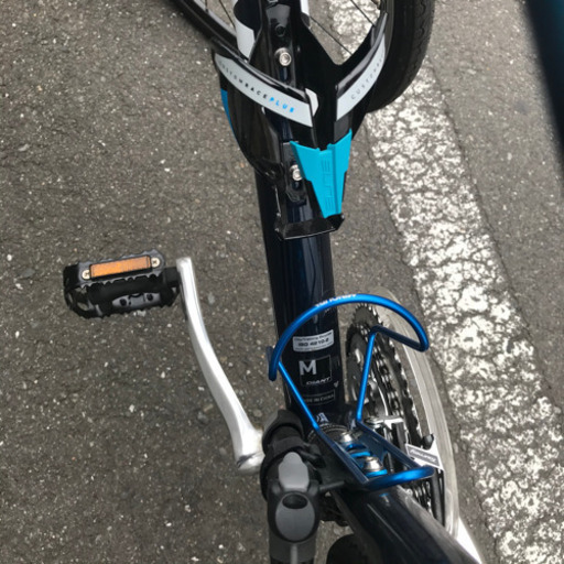 GIANT ESCAPE R3 GIANT ESCAPE R3 700C アルミ 24速 500mm 青色クロス