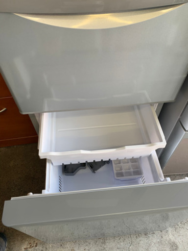 日立　3ドア冷凍冷蔵庫　265L