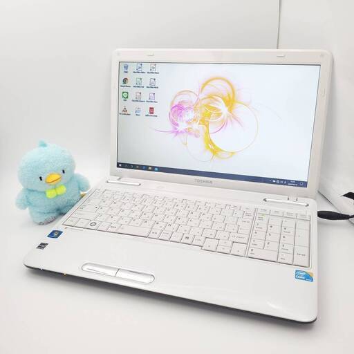 東芝 Corei3 メモリ4GB SSD128GB ノートパソコン
