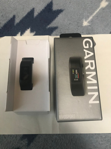 GARMIN  vivosports GPS内蔵スマートアクティビティトラッカー