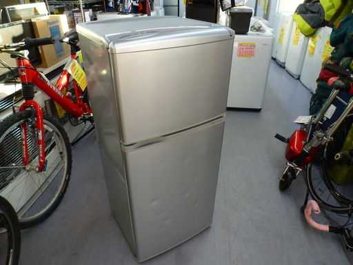 大特価！ 冷蔵庫 109L アクア/AQUA 2013年製 AQR-111B スリム 打痕多数あり PayPay対応