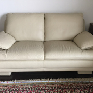 ⚠️⚠️❣️2人掛け❣️レザーソファ アイボリー色⭐️