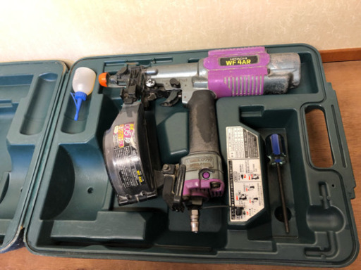 工具 WF4AR 日立　常圧　ビス打ち機 ねじうちき　ターボドライバー