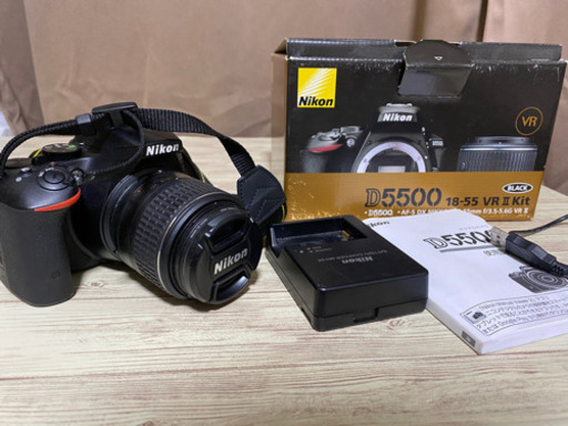 Nikon d5500 18-55 VR II レンズキット