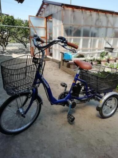 値下げ　ほぼ新品　フランスベッド製　電動アシスト3輪自転車　フランスベッド