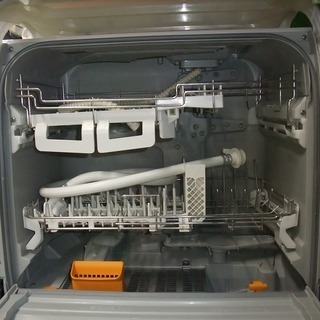 R0923) パナソニック NP-TR-8-T 2015年製! 食洗機 店頭取引大歓迎