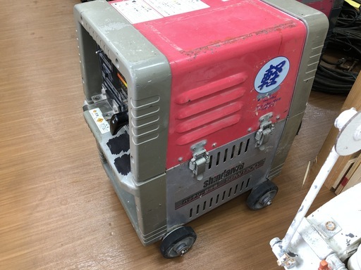 新ダイワ SBW130D バッテリー溶接機 バッテリーなし ジャンク品 【公式 新ダイワ SBW130D バッテリー溶接機 バッテリーなし ジャンク品 【公式