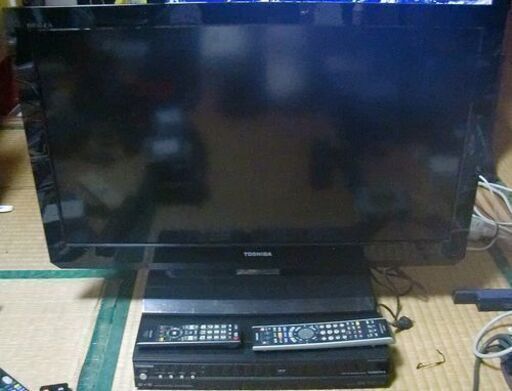 値下げ　レグザ　東芝　LED液晶テレビとレコーダー