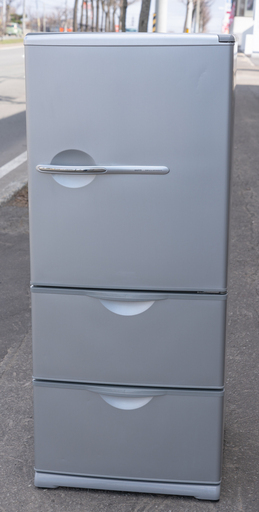 20B0152 D 札幌 中古 SANYO 三洋 ノンフロン冷凍冷蔵庫 SR-261T(S) 255L 2010年製