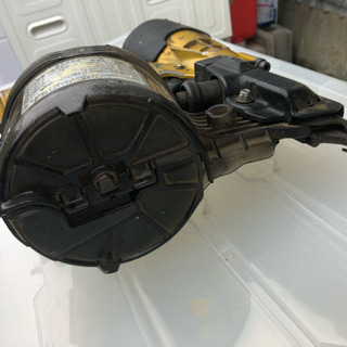 工具 日立 90㎜ 高圧ロール釘打機 NV90H