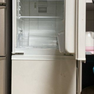 2011年製　SHARP冷蔵庫