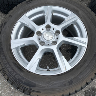 ベゼル ステップワゴンなどにアルミホイール215/60/R16 95Qタイヤ 4本