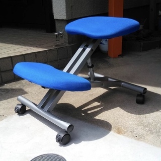 バランスチェア（姿勢矯正椅子）プロポーションチェア