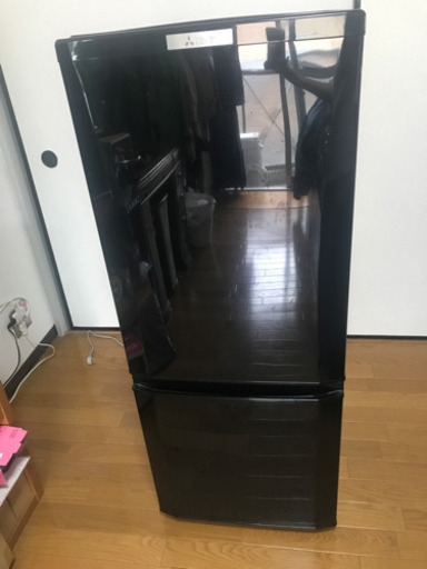 三菱ノンフロン冷凍冷蔵庫　ブラック