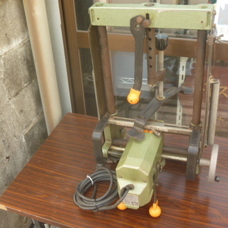 【中古ランクB】makita マキタ 大入レ ルーター（2-36）