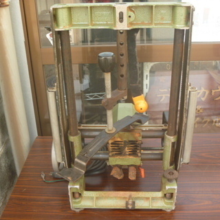 【中古ランクB】makita マキタ 大入レ ルーター（2-36）