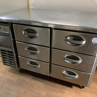 フクシマ/福島工業 業務用 ドロワー冷蔵庫 270L コールドテーブル(3段 
