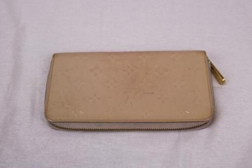 中古・正規品 ルイヴィトン LOUIS VUITTON ヴェルニ ジッパー 長財布