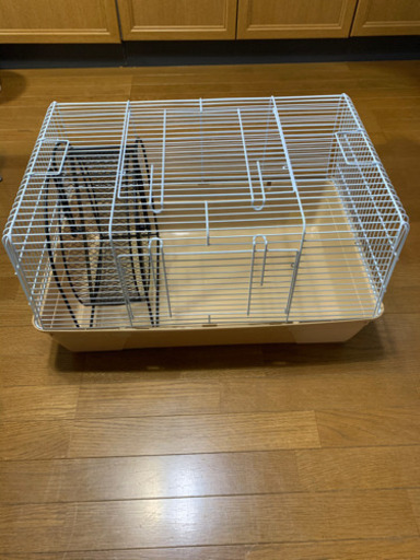 【ハリネズミ飼育用品】ケージと回しクルマ②
