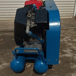 鹿児島発 岩田 ディーゼルエンジンコンプレッサー SUD-222P