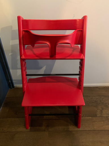 STOKKE 赤色　ベビーイス