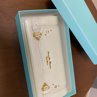 新品】Samantha Thavasa 財布 白のラメ