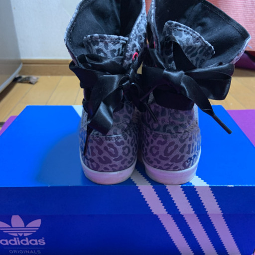 アディダススニーカー22 5 すずうり 板橋の靴の中古あげます 譲ります ジモティーで不用品の処分