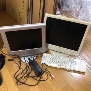 無料❣️液晶TVとディスプレイとキーボード