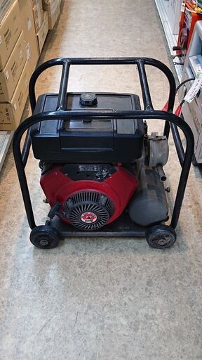 メイジのエンジンコンプレッサー（TECO-4.5）