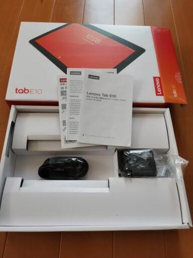 【取引中】Lenovo Tab E10 タブレット