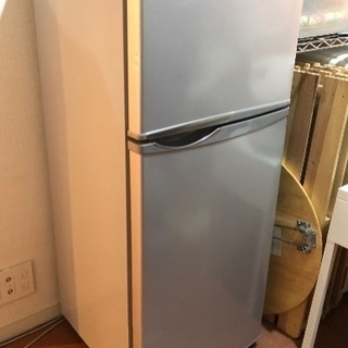 [美品]SHARP冷蔵庫・TOSHIBA 洗濯機あげます