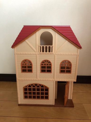 シルバニアファミリー３階建てのおしゃれなお家 ミーラ 上板橋のおもちゃ 乗り物 ミニチュア の中古あげます 譲ります ジモティーで不用品の処分