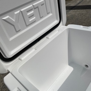 【超美品】YETI クーラーボックス