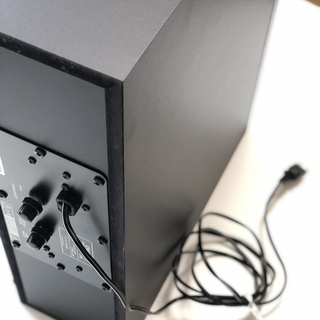 美品オンキョーサブウーファーSL-T300