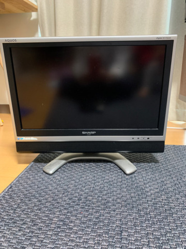 ＡＱＵＯＳ　テレビ　20インチ　【取引中】