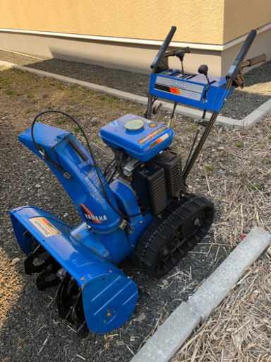 受け渡し決定】コマツ 除雪機 ジャンク 2台セット 部品取りに ヤマハ