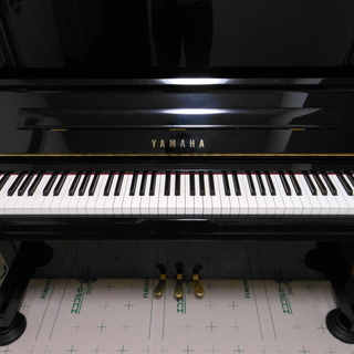 アップライトピアノ　ヤマハ　YAMAHA　YU30　2002年製　中古