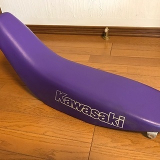 カワサキ　KX125のシート