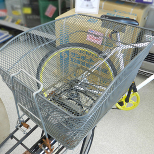 27インチ 自転車 シティサイクル ママチャリ 6段切替 カゴ2個 ホワイト×ブラック ☆ PayPay(ペイペイ)決済可能 ☆ 札幌市 北区 屯田 27インチ 自転車 シティサイクル ママチャリ 6段切替 カゴ2個 ホワイト