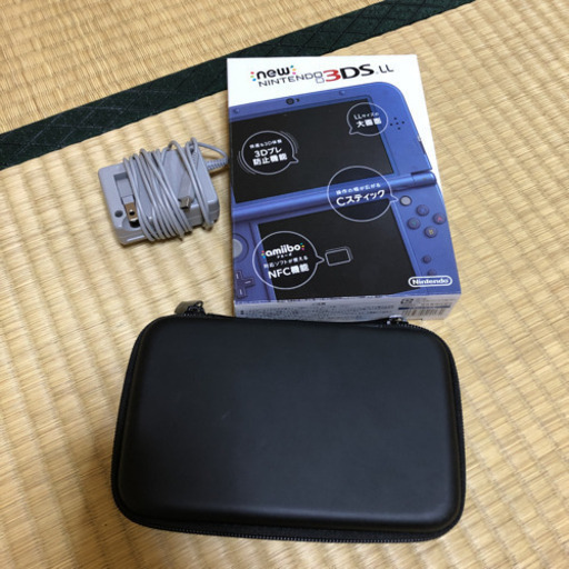 「Newニンテンドー3DS LL メタリックブルー」