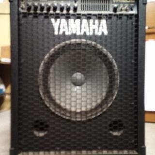 YAMAHA　ベースアンプ　VR１５０Ｂ