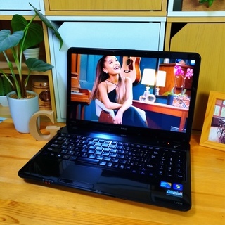 corei5メモリ8Gの超高性能Lavie♪ ブルーレイ対応☆ 高級感のある 