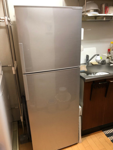 冷蔵庫　シャープ 2016年製　225L
