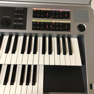 Yamaha ELS-02 STAGEA Electone