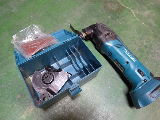 マキタ　充電マルチソー TM40D 　14.4V